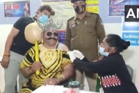 করোনায় ভয়ে মৃত্যুর দেবতা 'যমরাজ'ও নিলেন ভ্যাকসিন!