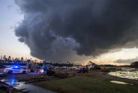 ঝড়ে উড়ে গেল ইস্তানবুল, টর্নেডোর জেরে বিপর্যস্ত তুরস্ক!