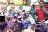  প্রায় অর্ধশতাধিক গাড়ি ভাংচুর, চৌহাট্টা এলাকায় থমথমে পরিস্থিতি