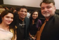 কলকাতায় মোশাররফ করিমকে দেখতে ছুটে গেলেন মিথিলা-সৃজিত