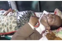 পশ্চিমবঙ্গের শ্রম প্রতিমন্ত্রী জাকির হোসেনের ওপর বোমা হামলা