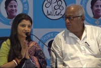 তৃণমূল কংগ্রেস যোগ দিলেন সংগীতশিল্পী অদিতি মুন্সি