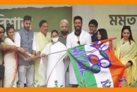 একঝাঁক তারকা প্রার্থীদের নাম ঘোষণা করলেন মমতা ব্যানার্জী
