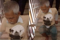 জমি লিখে না দেয়ায় ঘুমন্ত মাকে হত্যা করা সেই ছেলে এখন পাগল, অবশ হয়েছে দুই পা