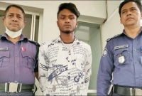 পরকীয়া দেখে ফেলায় খুন, ছেলেকে ধরিয়ে দিলেন মা