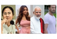 মা-প্রেমিকা একদলে আর প্রেমিক আরেক দলে!