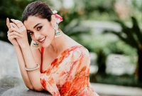 'অনুমতি ছাড়াই' বাংলাদেশে এসে শুটিং করছেন ভারতীয় নায়িকা দর্শনা!