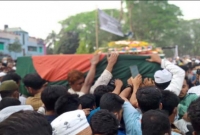 নোয়াখালীতে মা-বাবার পাশে শায়িত হলেন মওদুদ আহমদ