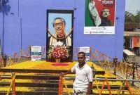 স্বপ্নে বঙ্গবন্ধুর নির্দেশ পেয়ে যা করলেন রিকশাচালক