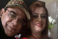 স্ত্রীর প্রতি কৃতজ্ঞতার শেষ নেই আহমেদ শরীফের