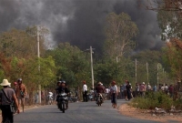 ভয়ে ভারতে আশ্রয় নিলেন মিয়ানমারের ৬ এমপি