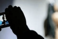 টাকা না পেয়ে প্রেমিকার ধর্ষণের ভিডিও ফেসবুকে ছড়াল প্রেমিক!