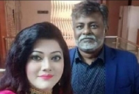  চলছে ভোট গ্রহণ, যে অভিযোগ আনলেন কাউন্সিলর প্রার্থী খোরশেদের স্ত্রী