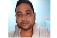 মহানবী (সা.)-কে নিয়ে ফেসবুকে আপত্তিকর পোস্ট, গণধোলাই দিয়ে পুলিশে সোপর্দ