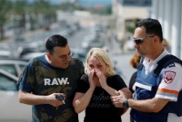 হামাসের হামলায় আতঙ্ক ছড়িয়ে পড়েছে ইসরায়েলিদের মাঝে! ভয়ে ওয়্যারড্রোবে লুকিয়েছিলেন ইসরাইলি নারী