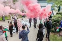 ফিলিস্তিনপন্থীদের গায়ে হাত দিতে অস্বীকৃতি ব্রিটিশ দমকলকর্মীদের