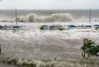  ৬ ফুট পানির নিচে তলিয়ে গেছে দিঘার বাজার,  আতঙ্কে বাড়ি ছাড়ছেন বাসিন্দারা