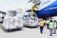 বিধ্বস্ত ভারতের পাশে দাঁড়াল দরিদ্র কেনিয়াও