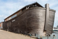 নূহ নবীর সেই নৌকা বানিয়ে দিনে ৬০ হাজার টাকা জরিমানা