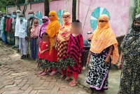 ছেলে প্রবাসী, পূত্রবধূর ‘অনৈতিক আচরণে’ অতিষ্ঠ শ্বশুর-শাশুড়ি; অতঃপর…