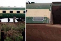 ভয়াবহ ট্রেন দূর্ঘটনা, ৩০ জন নিহত 