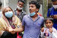 চা খাইতে না গেলে আমার আমেনাকে বাঁচাইতে পারতাম চা খাইতে না গেলে আমার আমেনাকে বাঁচাইতে পারতাম