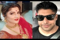 শ্রাবন্তীকে কটাক্ষ রোশনের, জবাবে বোমা ফাটালেন অভিনেত্রী