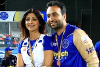 পর্নভিডিও-কাণ্ড থেকে আইপিএল কেলেঙ্কারির খলনায়ক, আজীবন নির্বাসিত ক্রিকেট থেকে