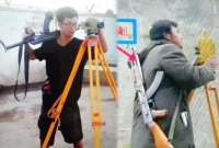 ইমরান সরকারের ওপর ভরসা নেই, পাকিস্তানে AK-47 নিয়েই পাকিস্তানে কাজ করছেন চীনারা!