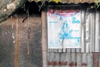 কালীমন্দিরে দরজায় গরুর ভুঁড়ি! ক্ষমা চেয়ে দৃষ্টান্ত দেখালো স্থানীয় মুসলিমরা