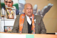 মুরগি বা খাসির মাংস নয়, বেশি করে গরুর মাংস খান : বিজেপি মন্ত্রী