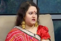 বিগ্রেডিয়ার জেনারেল পরিচয়ে প্রতারণা, নারী ডাক্তার গ্রেফতার বিগ্রেডিয়ার জেনারেল পরিচয়ে প্রতারণা, নারী ডাক্তার গ্রেফতার
