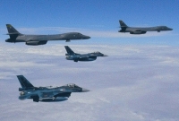 মার্কিন সশস্ত্র যুদ্ধবিমান হঠাৎ কাবুলের আকাশে 