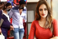 যশের সঙ্গে হাসপাতালে, কাল মা হচ্ছেন নুসরাত!