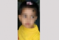 চার বছরের এক শিশুকে নিয়ে প্রেমিকের সঙ্গে পালালেন মা, কাঁদছেন বাবা!