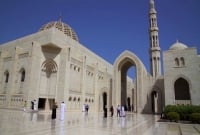 ওমানে দেড় বছর পর মসজিদে জুমার নামাজের অনুমোদন