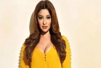 ওষুধ কিনে ফেরার সময় জনপ্রিয় অভিনেত্রীর ওপর রড নিয়ে হামলা