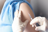 স্বামীর অনুমতি ছাড়া স্ত্রীকে টিকা, ঘুষি খেয়ে হাসপাতালে ভর্তি আহত নার্স