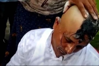 মাথা মুড়িয়ে প্রায়শ্চিত্ত করে তৃণমূল কংগ্রেসে বিজেপি বিধায়ক