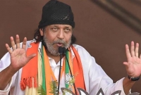বড় চমক দিয়ে ভারতের জাতীয় রাজনীতে মিঠুন চক্রবর্তী