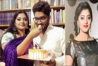 ফেসবুকে পোস্ট করে খুশির খবর দিলেন গায়িকা সালমা