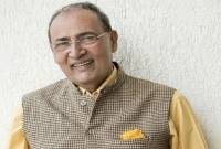 বলিউডে নেমে এসেছে শোকের ছায়া