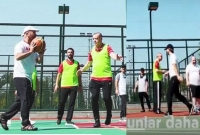 মাঠে বাস্কেটবল খেলছেন প্রেসিডেন্ট এরদোগান, ভিডিও ভাইরাল!