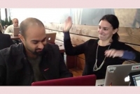  কখনও শুনেছেন শুধুমাত্র গালে থাপ্পড় মারার জন্য কর্মী নিয়োগ!