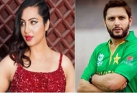 একটুর জন্য প্রাণে বাঁচলেন শহিদ আফ্রিদির সেই ‘প্রেমিকা’ 