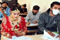 পরীক্ষার হলে বউ সেজে ছাত্রী!