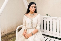 মাফ চাইলেন এই পাকিস্তানি সুন্দরী মডেল সুলেহা