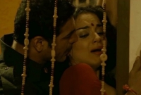 চুম্বনের সময় সমস্যা হয়নি, শয্যাদৃশ্যে অভিনয়ের সময় নিয়ন্ত্রণ হারান জন, রক্তাক্ত হন কঙ্গনা