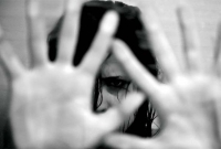 'মেয়েরা শুধু মাতৃগর্ভে ও কবরে সুরক্ষিত', চিরকুটে লিখে স্কুলছাত্রীর আত্মহত্যা