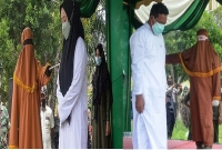 এবার প্রকাশ্যে পরকীয়ার যে শাস্তি দেওয়া হলো নারী-পুরুষকে